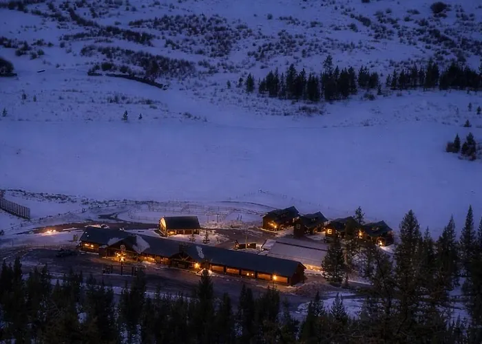 Lava Mountain Lodge