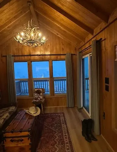 Lava Mountain Lodge Dubois